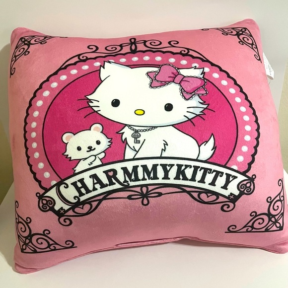 Charmmy Kitty Cushion - Picture 1 of 6